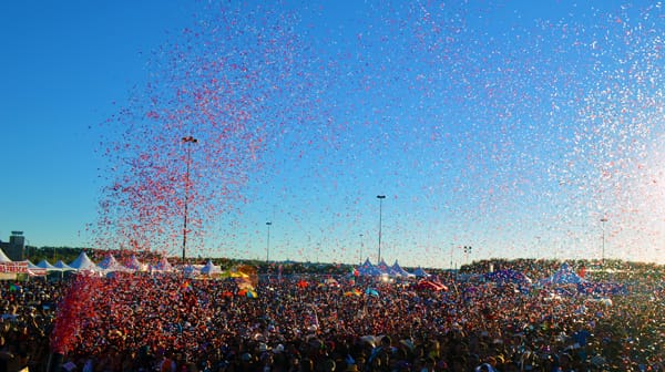 Confetti Cannon Rentals vs. Confetti Blower Rentals